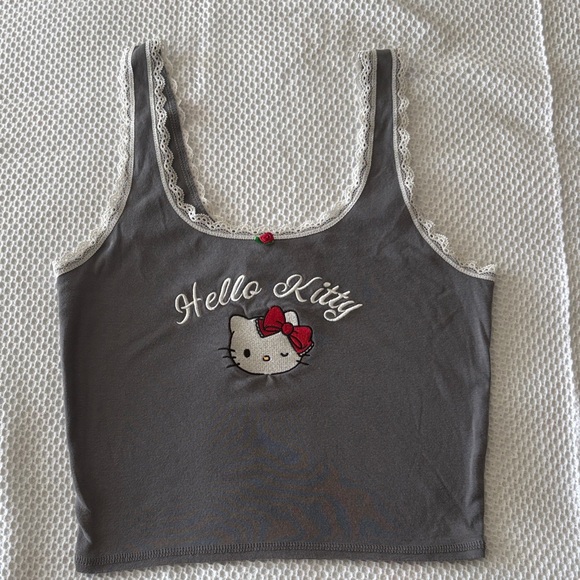 Hello Kitty Gray and White Lace Top - Picture 1 of 5